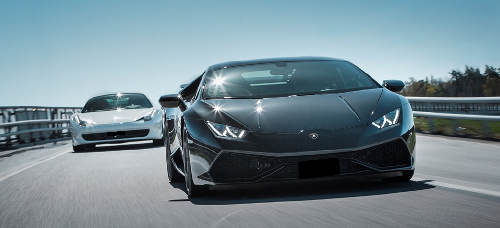 Kör Ferrari, Lamborghini och Porsche på bana